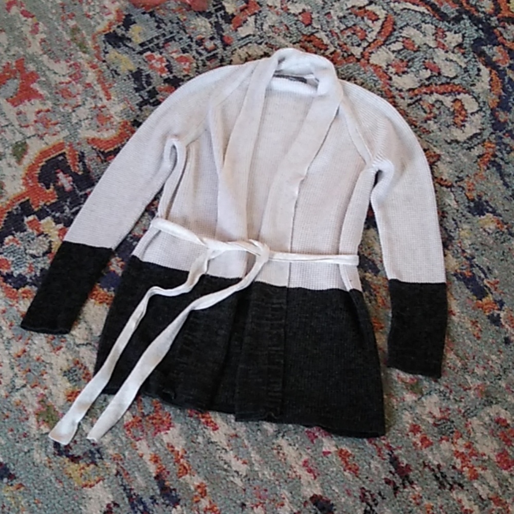 Colorblock Tie Front Cardigan